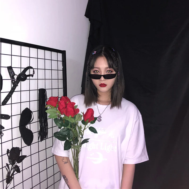 

Novelty Design 2M Reflective T Shirt Nice Vogue Night Light Letters Print O-neck Short Sleeve T-shirt Men Tops Tees Streetwear