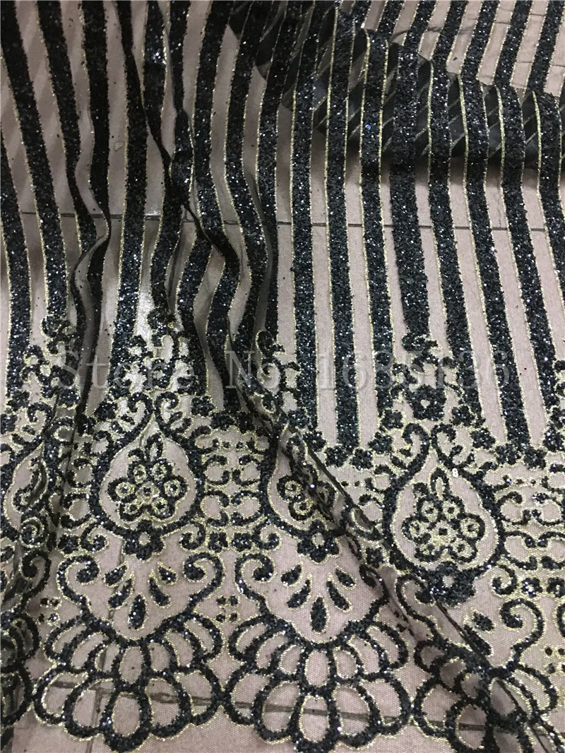 5 ярдов приклеенная блестящая ткань с принтом Смешанная черная и Золотая