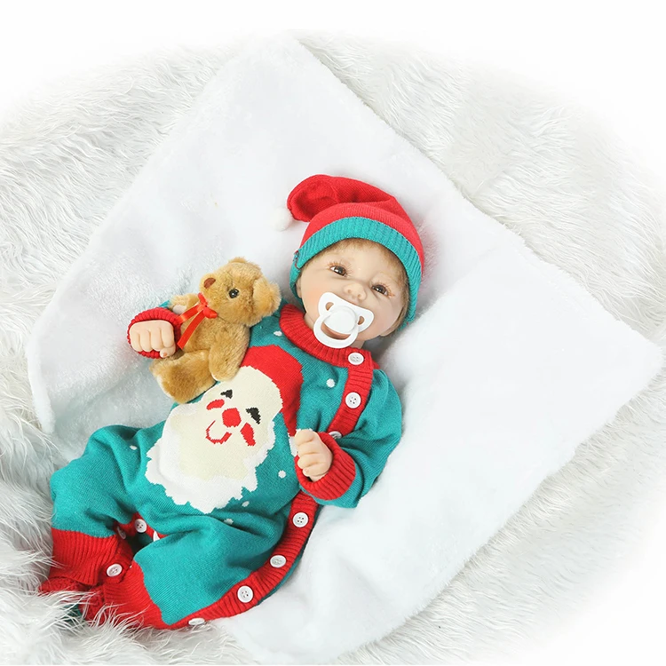 Кукла реборн силиконовая кукла-младенец 52 см с красивым свитером комплект одежды