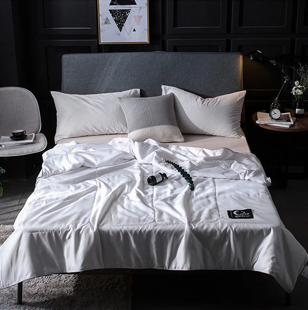 Новые Шелковые Летние Стёганое одеяло s Одеяло крышки Твин Полный королевские