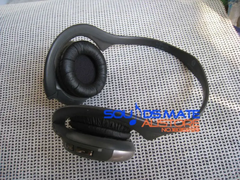 

Replacement Cushion Ear Pads Covers For Motorola HT820 Bluetooth Wireless Headphone Headset x1 pairs
