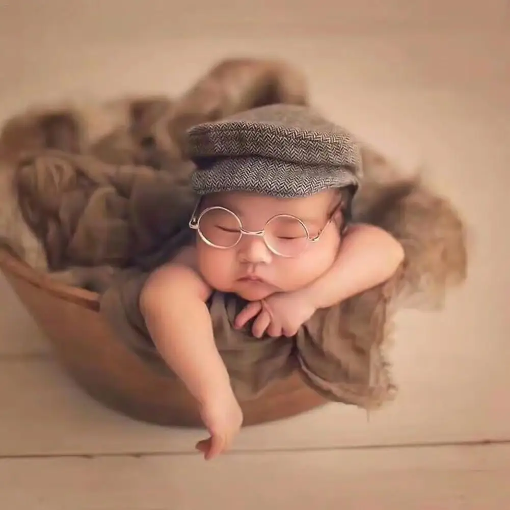 

Newborn Photography Props Small Glasses Studio Baby Shooting Photos Props Picture Accessories