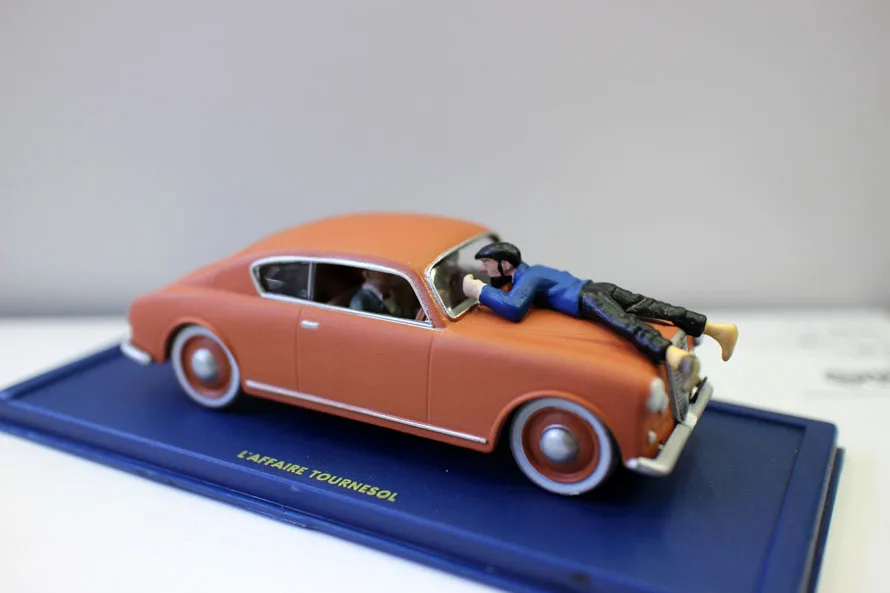 Модель 1/43 игрушечный автомобиль AdventuresToy TINTIN Игрушечная модель
