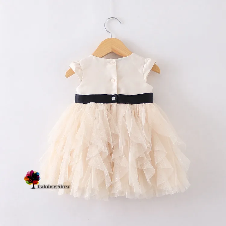 

New Children Clothing Summer Girls Lovely Three - dimensional Decorative Flower Elegant Gauze Ball Gown Kids Dresses