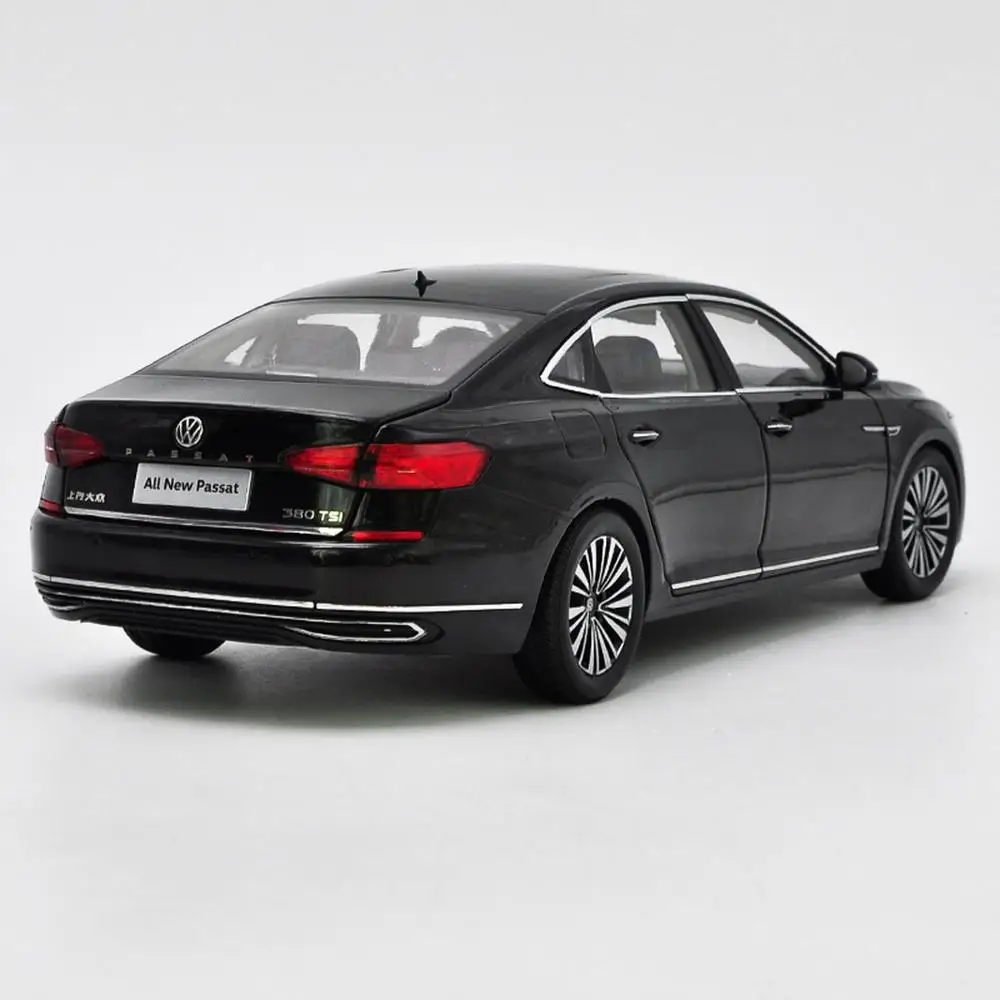 Новинка 1/18 литой автомобиль VW Volkswagen Passat 2019 коллекция игрушек | Игрушки и хобби