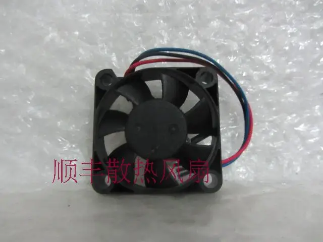 

Free shipping Original ADDA 3CM AD0405LB-G72 5V 0.12A double ball bearing fan