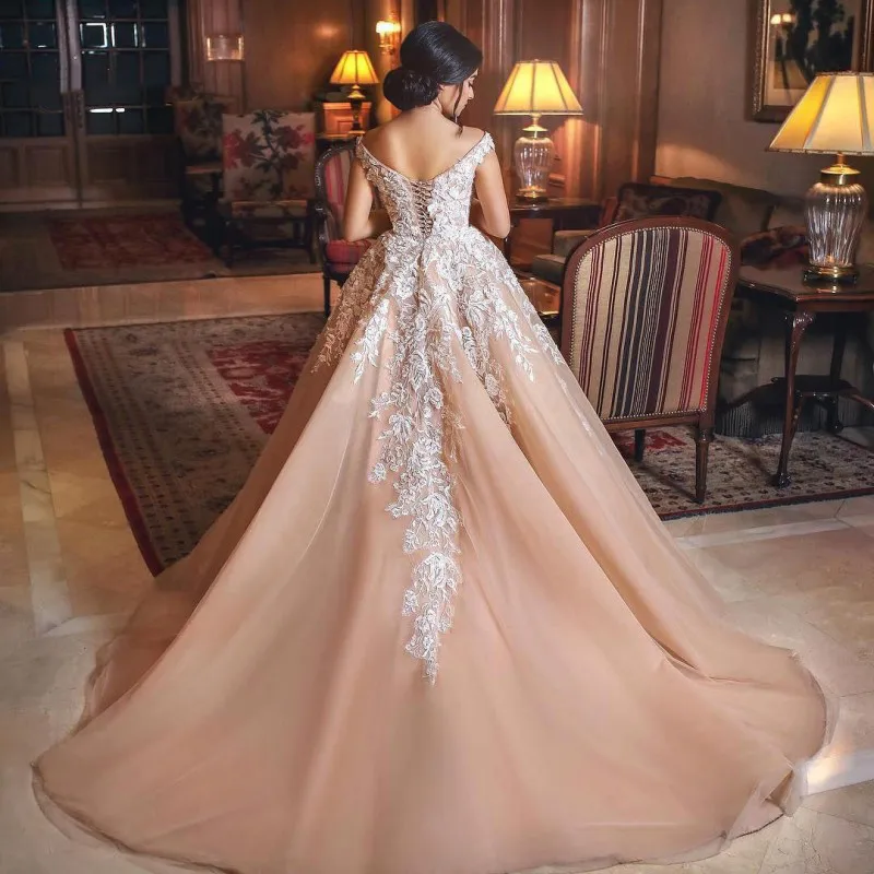 Sexy Evening Dress Off The Shoulder Ball Gown Lace Appliques V Neck Saudi Arabic Prom Gowns Long Formal Party Dresses