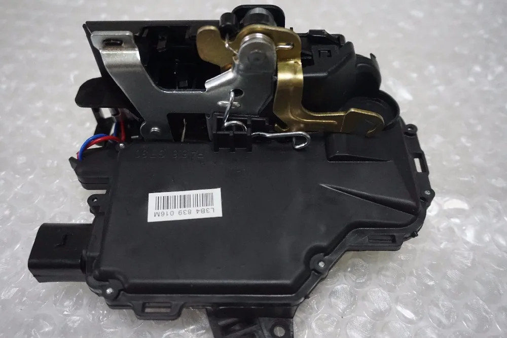 Высококачественный механизм блокировки задней правой двери для VW GOLF BORA LUPO PASSAT B5