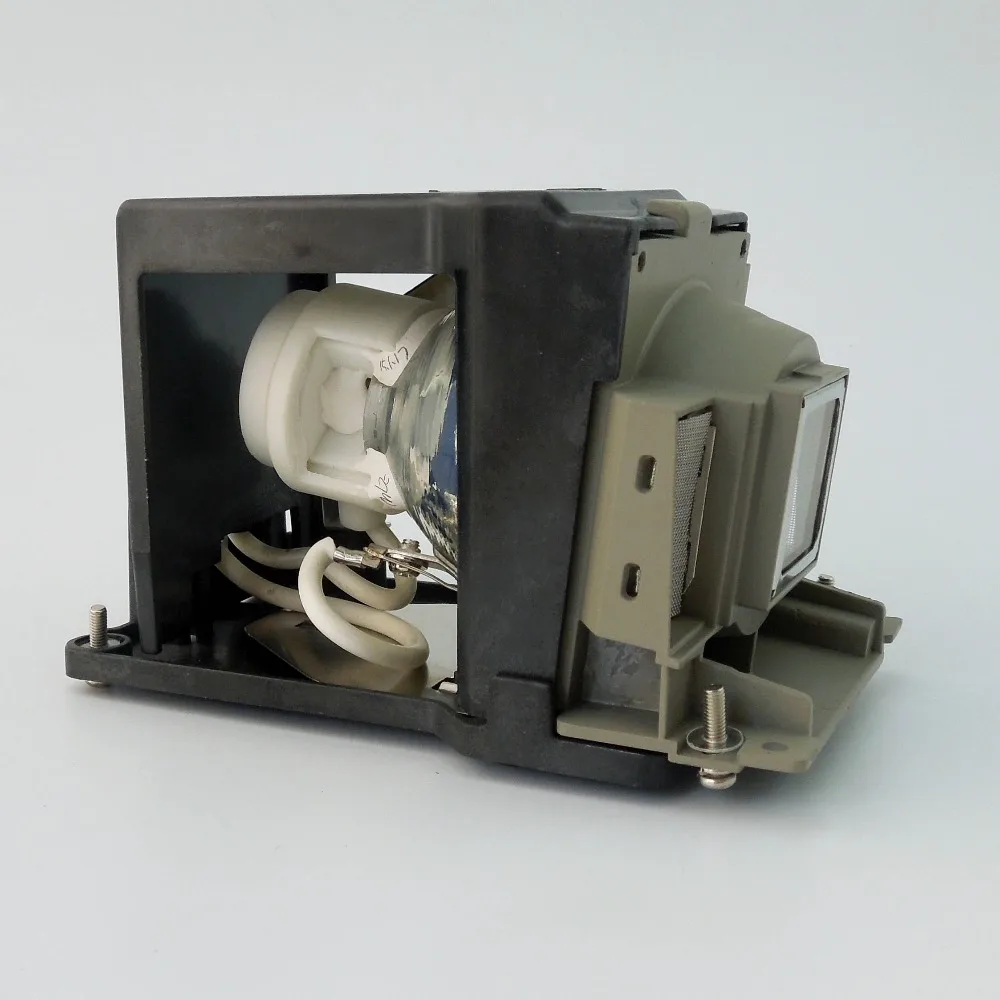 Оригинальная Лампа для проектора TLPLW10 TOSHIBA TDP-T100/TDP-T99/TDP-TW100/TLP-T100/TDP-T100U/TDP-TW100U |