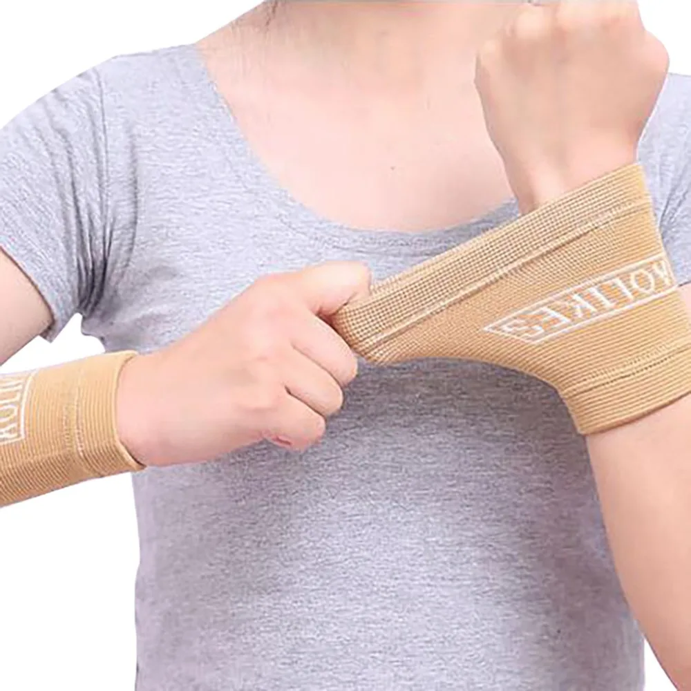 

Sports Wristband Running Basketball Sweat-absorbing Breathable Bracers for men running training gym fitness