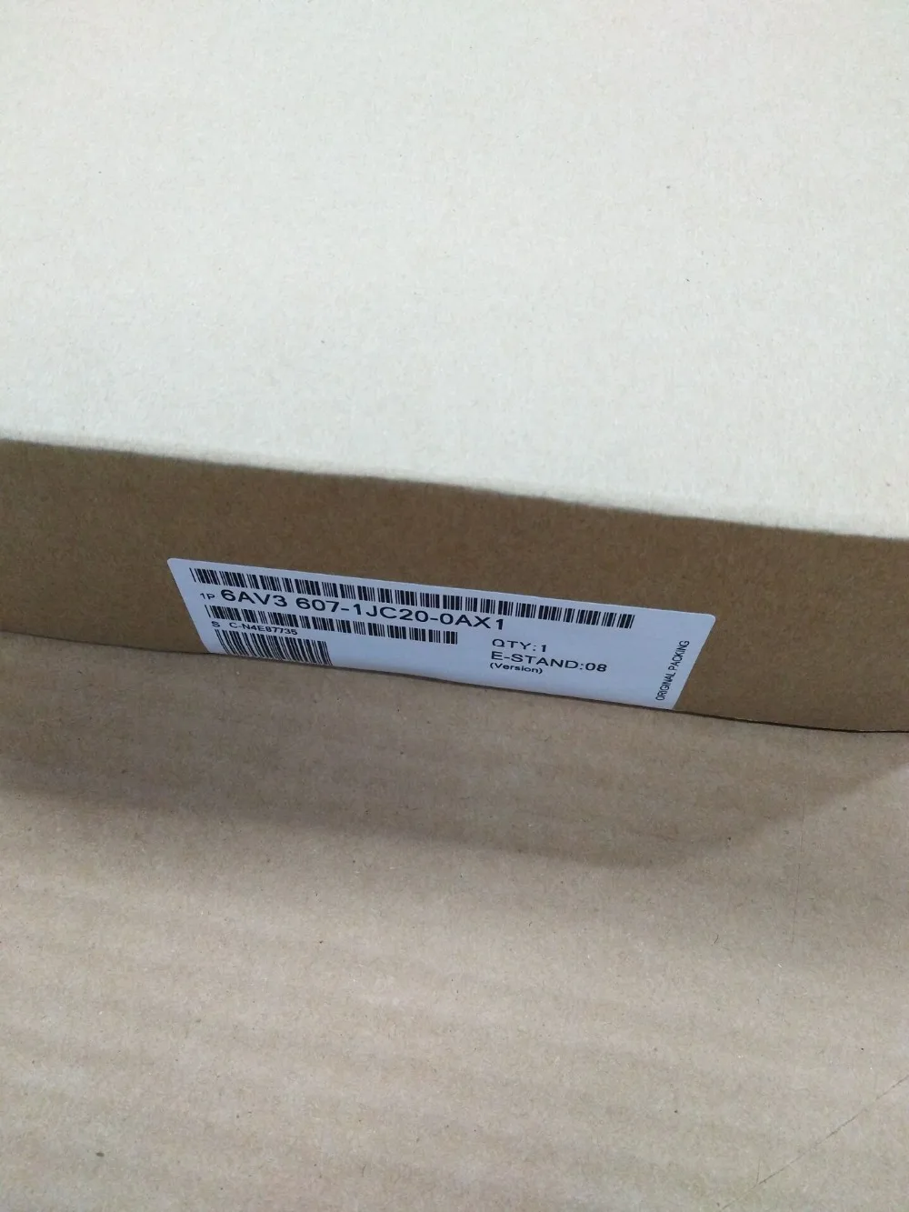 Новая и оригинальная панель HMI 6AV3607-1JC20-0AX1 / 6AV3 607-1JC20-0AX1 оператора OP 07/DP LC новый яркий