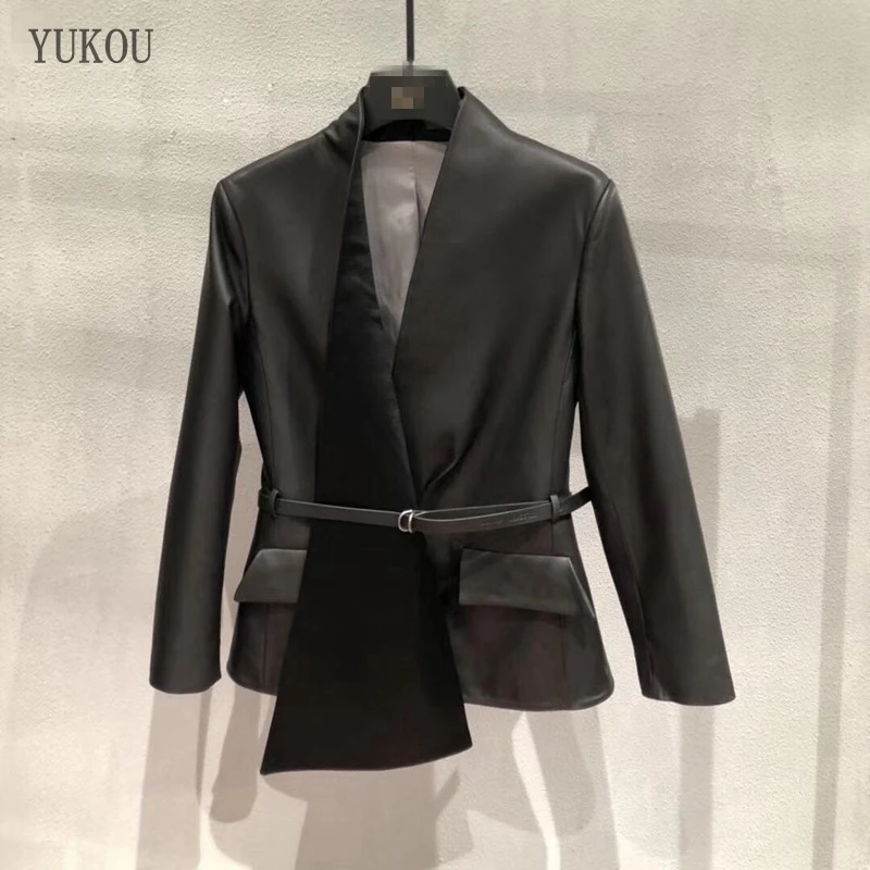 

Woman Coats Natural 100% Sheepskin Leather Jackets Female V-Neck Windbreaker Sheepskin Leather Overcoat Leather Belt Decoration