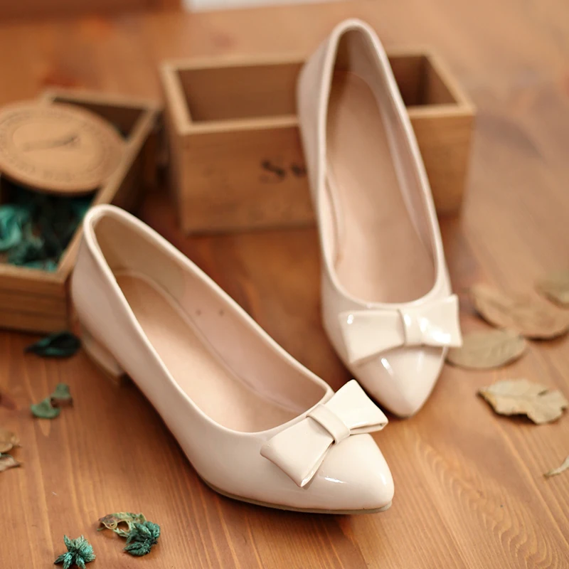 Женская мода острым носом высокие каблуки лук квадратный каблук туфли партии