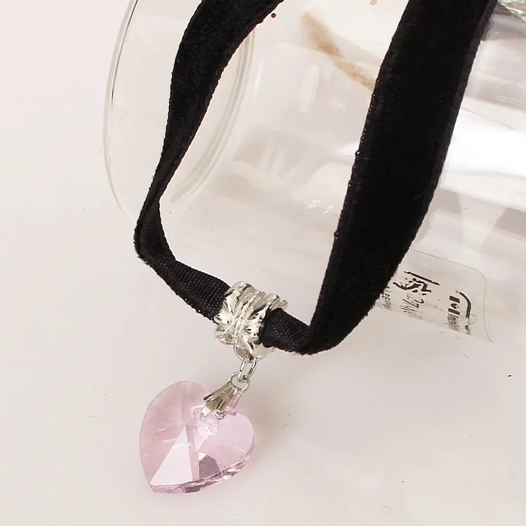 Ожерелье черного персикового цвета с кулоном в форме сердца европейский и