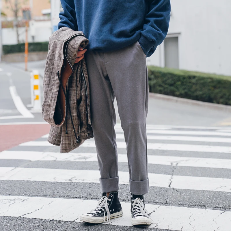 2018 осень и зима Для мужчин новый одноцветное Цвет Дикий костюм брюки молодежная