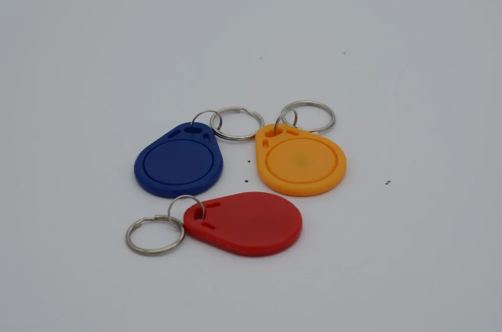 

Оптовая Продажа 1000 шт./лот EM4305 125 кГц записываемый брелок rfid тег