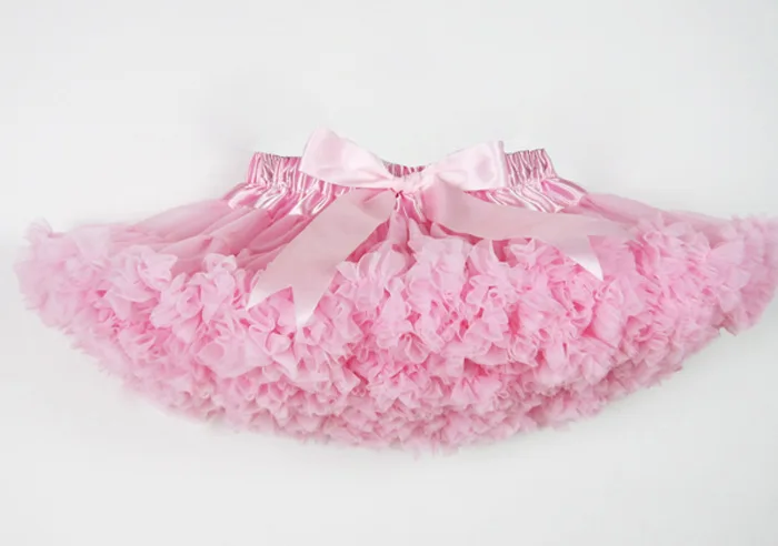 В связи с рождением ребенка детская юбка бантом осень в европейском и