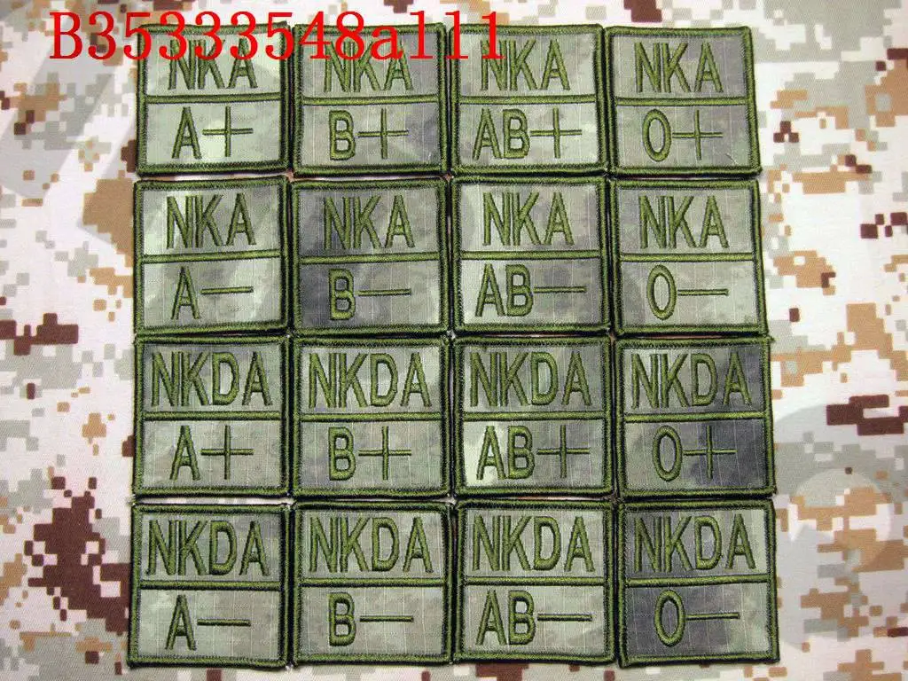 Патч Вышивки 5 см квадратный A-TACS AU зеленый письмо крови Тип + POS-ОТР НКА NKDA