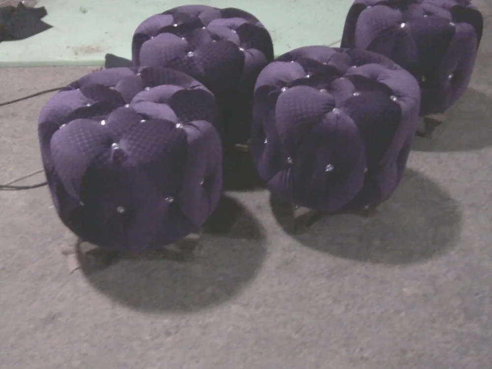 Уникальный дизайнерский льняной бархатный оттоманк в стиле постмодерн/тканевый