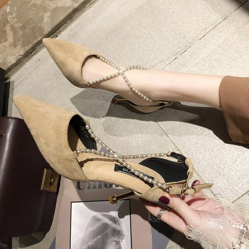 Женские весенние туфли-лодочки с острым носком на высоком каблуке Брендовые