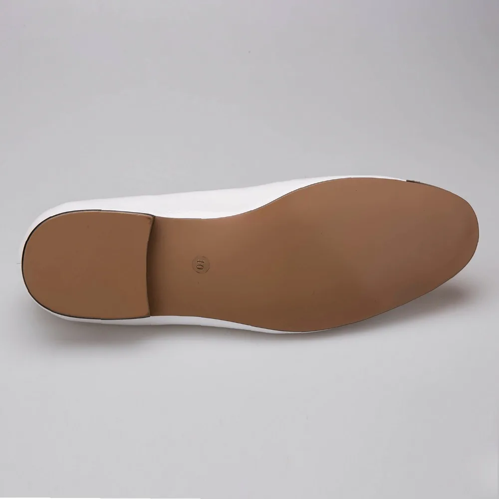 С металлическим носком и металлические пряжки череп для мужчин из лакированной