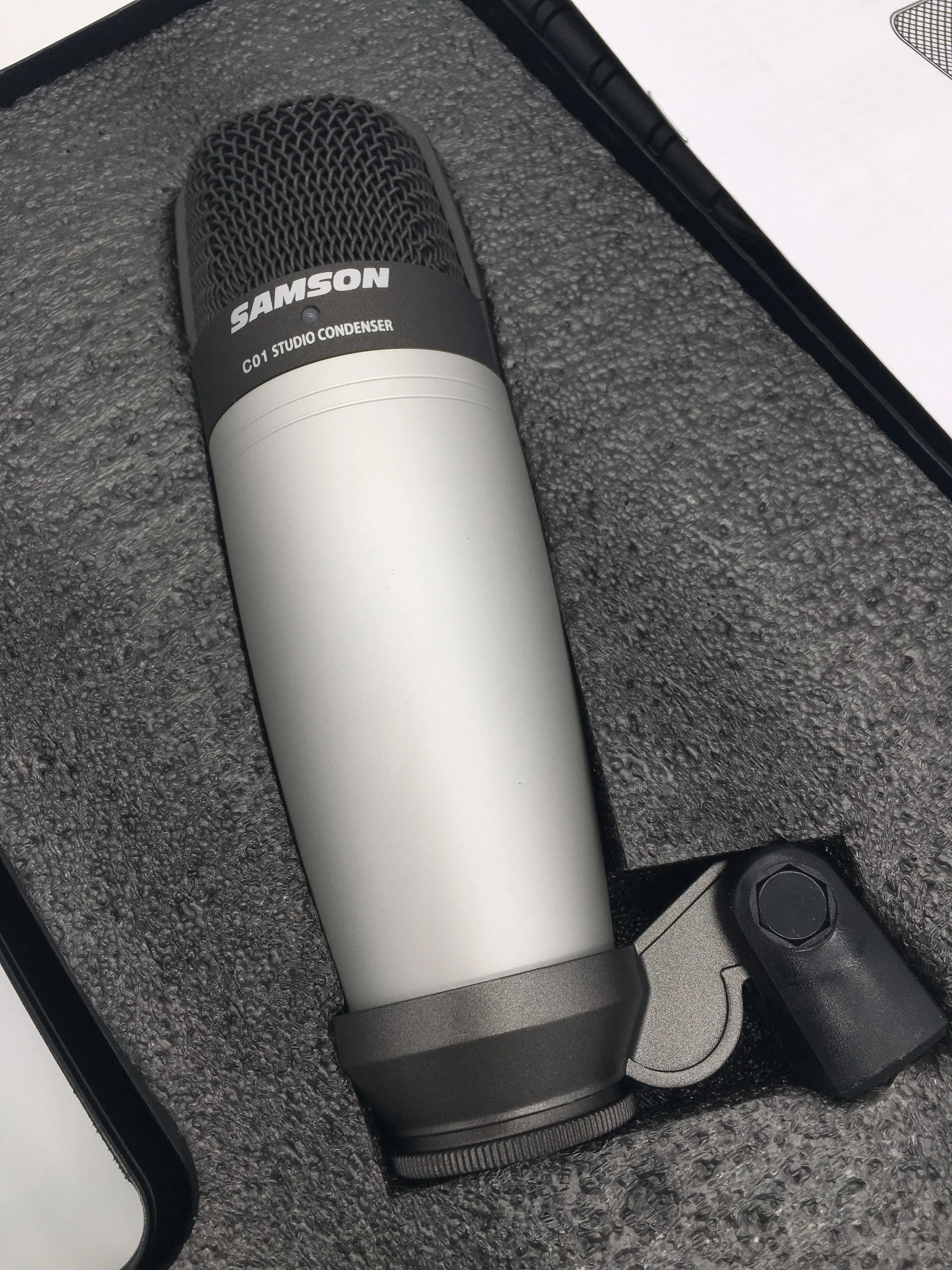 Микрофон Samson C01 конденсаторный большой диафрагмы профессиональный для записи