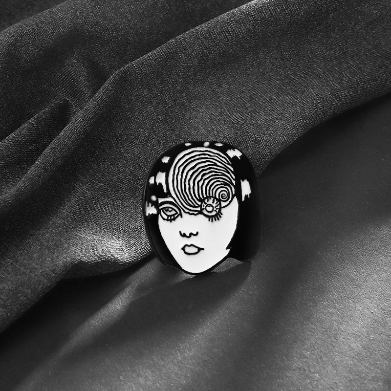 Tomie эмалированная булавка японский персонаж ужасов нагрудная булавка Goru Eyeball Манга Аниме ювелирные изделия сумка рюкзак аксессуары