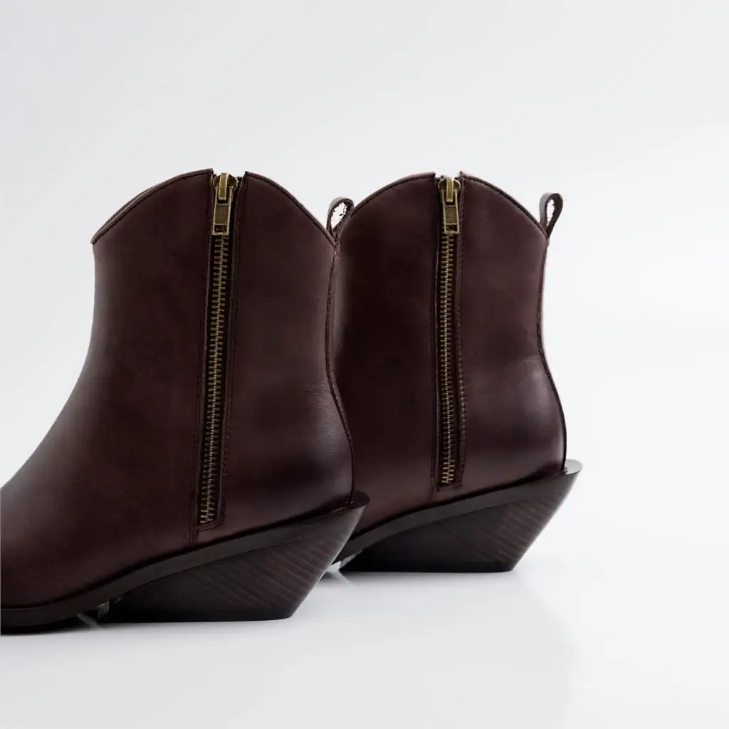 Buono Scarpe/Женские ботинки в стиле ретро; Ботильоны на молнии; ботинки из натуральной кожи на необычном среднем каблуке; короткие ботинки; botas Mujer; женская обувь; коллекция года