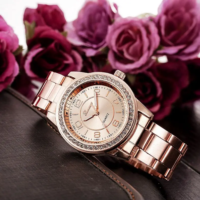 Женские наручные часы с римским номером Geneva кварцевые со стразами и сеткой из