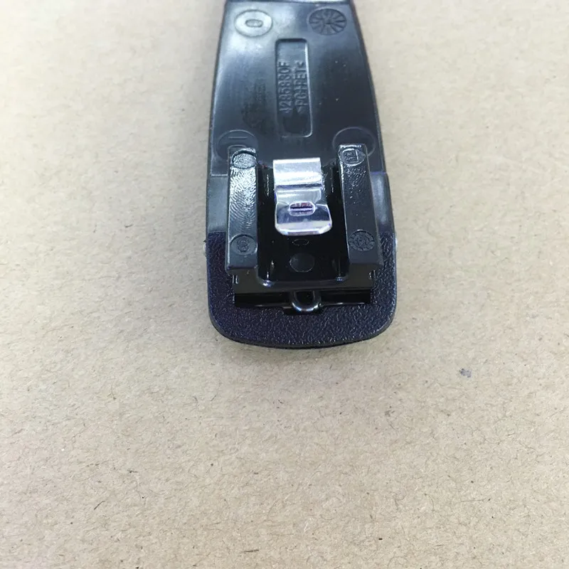 10 шт./лот пружинный зажим для ремня Motorola DEP450 XIR P3688 PR400 CP140 CP040 CP200 EP450 CP180 GP3188 GP3688 и т.