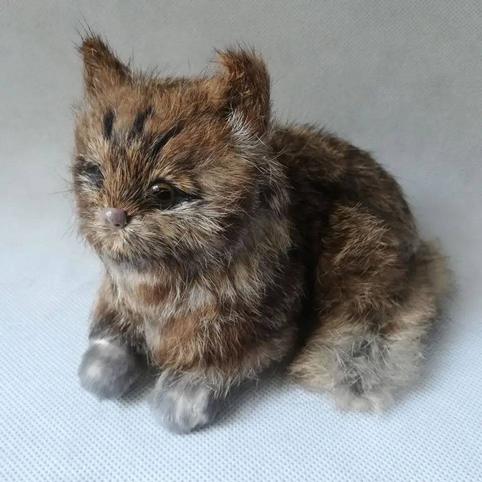 Реалистичная игрушка для кошек полиэтилен и мех около 15x11 см модель лежа кошки