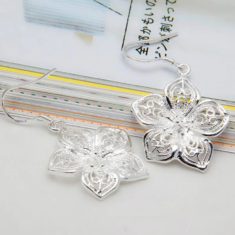 1Pair Women Ladies Elegant Sweet Hollow Jewelry Sakura Flower Earrings Girls Silver Stud | Украшения и аксессуары