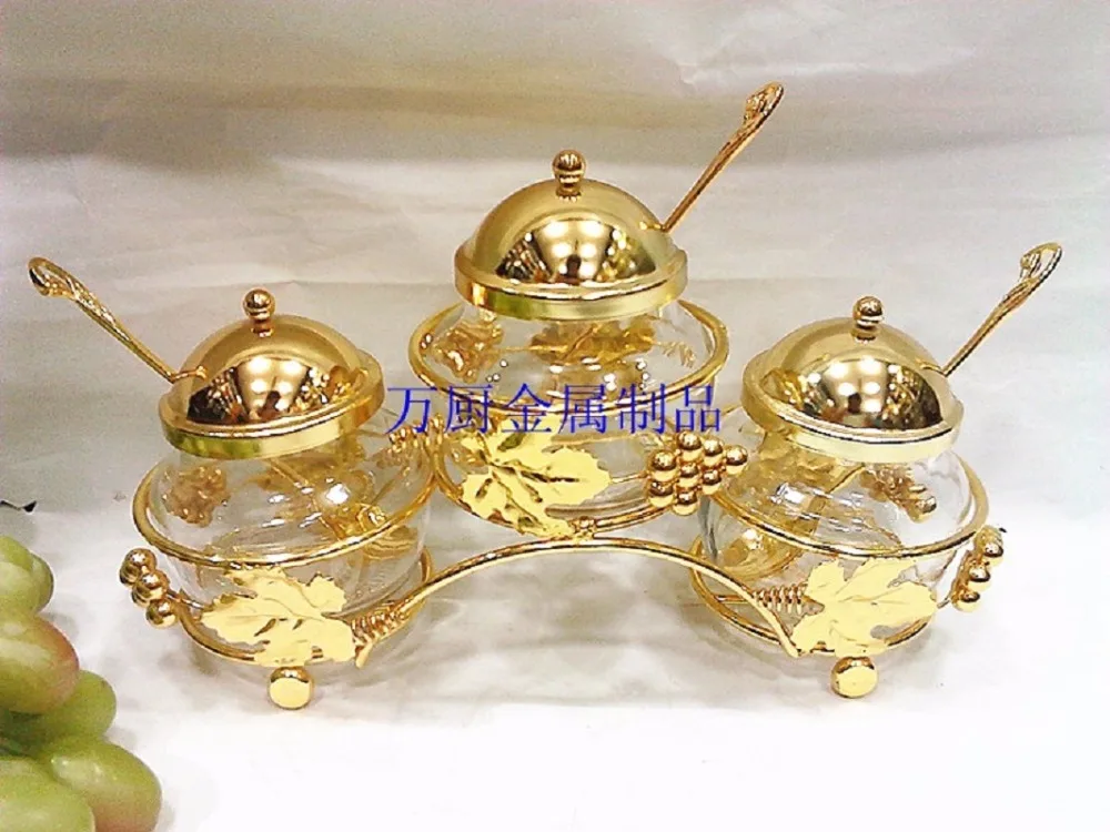 

Rotary chicken essence seasoning cans sugar cup glass tank pepper seasoning bottle