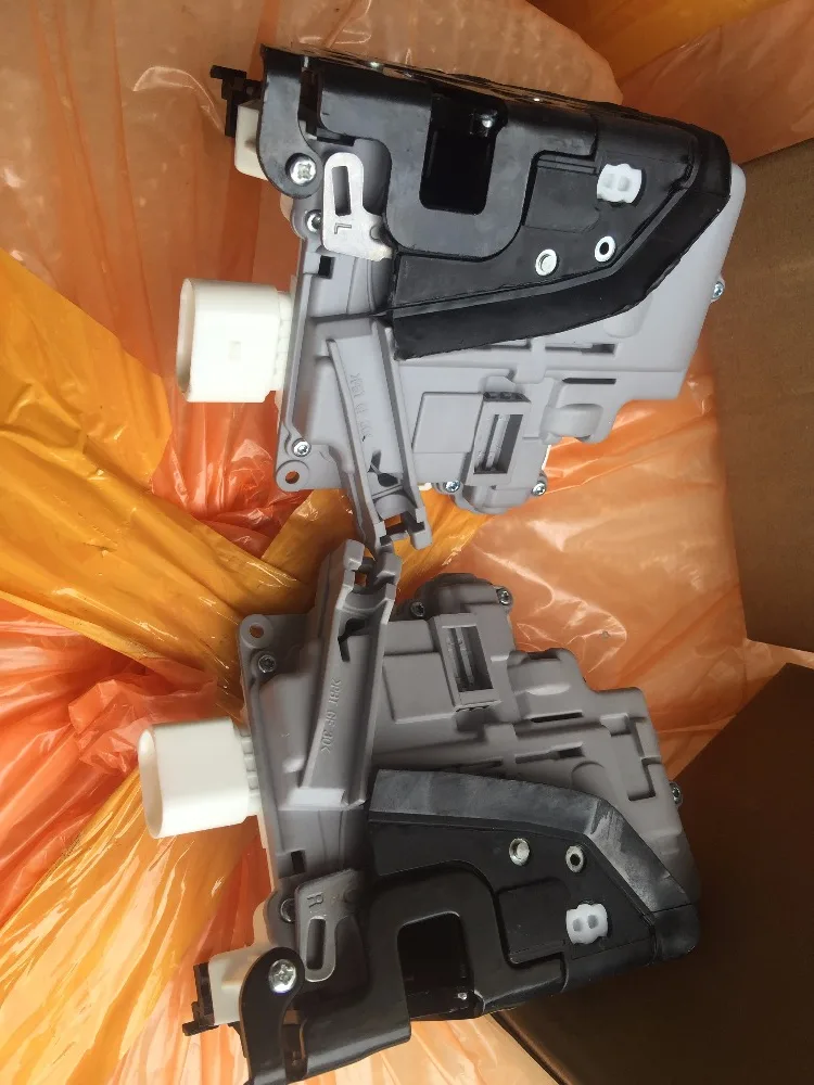 pair FOR Volkswagen MK5 EOS SEAT Leon ALTEA TOLEDO 1P Zv Front Door Latch Assembly / Lock Actuator 1P1837016a 1P1837015A | Автомобили и