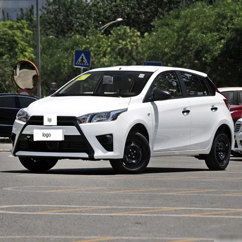 Chrome задний фонарь крышку лампы для Toyota yaris 2014 огни автомобиля украшения|cover for|cover