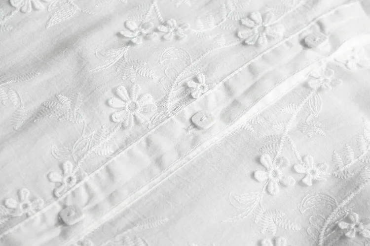 Белая элегантная рубашка с вышивкой Женская милая блузка круглым воротником и