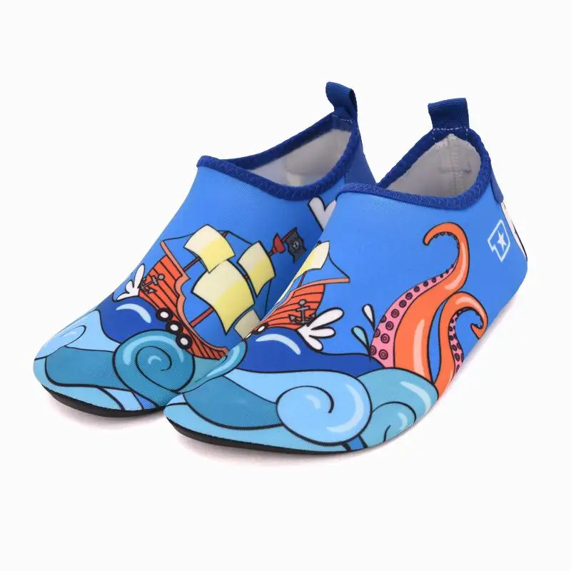 Pantufa Infantil/детские тапочки; быстросохнущая детская обувь для плавания; носки для пляжа и бассейна с героями мультфильмов - Цвет: 18