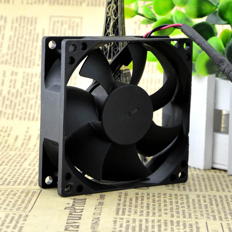 DS08025B12U 8CM 8025 12V 0.70A 2-проводной Вентилятор охлаждения с двумя шарикоподшипниками |