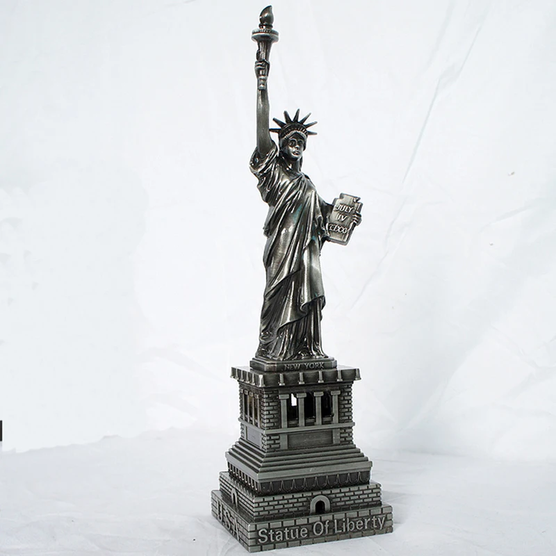 Souvenirs USA Statue of Liberty Metal Decoration Ornaments Model Home Office Decor Decorative Crafts Figurines Miniatures Gift images - 6