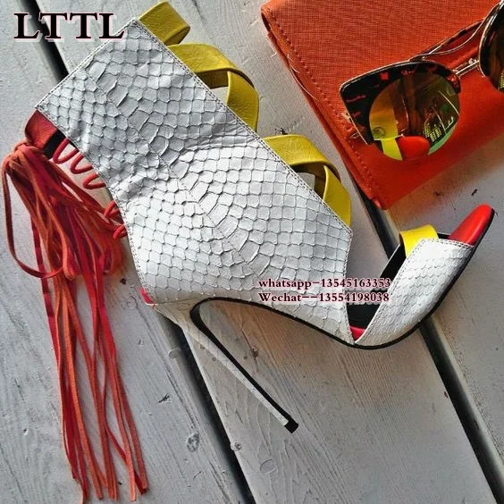 Мода Новый Черный Желтый Кожаный Peep Toe Летние Сапоги Женщин Бахромой Сандалии
