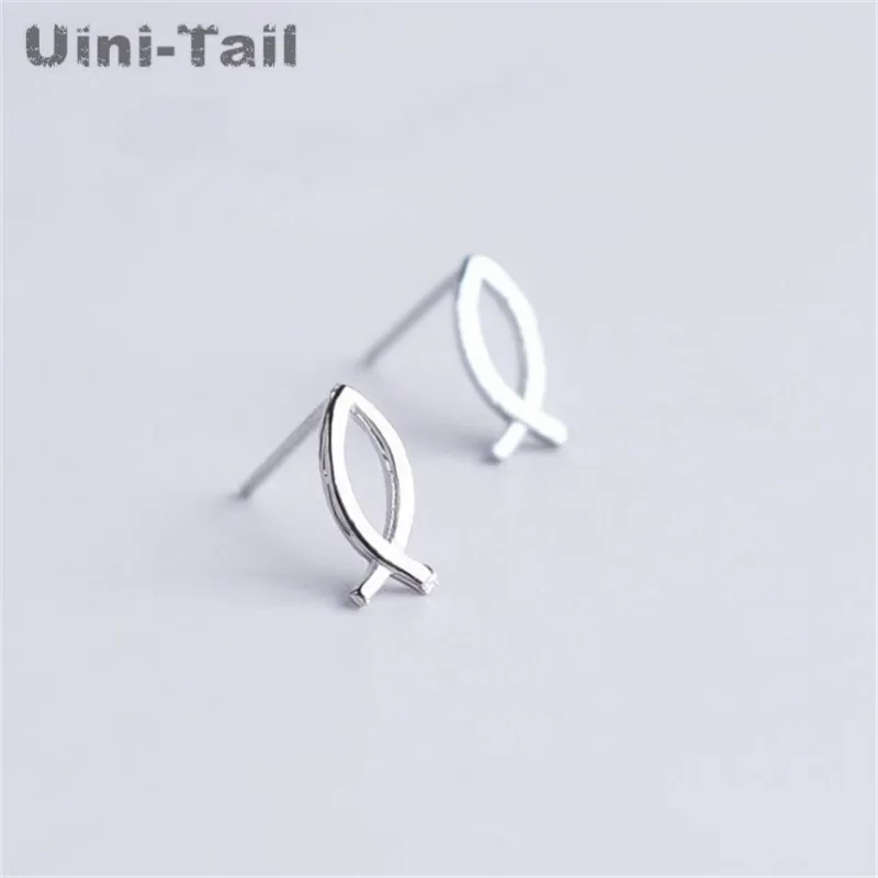 

Uini-Tail hot new 925 Tibetan silver fresh air cute simple shape small fish earrings fashion dynamic jewelry female earrings