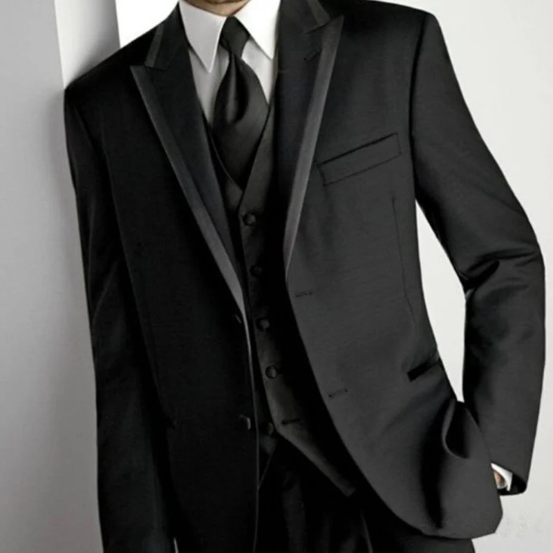 стильная одежда. мужчина в костюме. свадебный костюм мужской. Elegant suit. дэвид ганди в пиджаке.