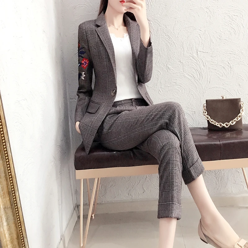 High-quality Embroidery casual suit suit women's spring and autumn new retro Slim suit fashion Plaid pants two sets TB1810