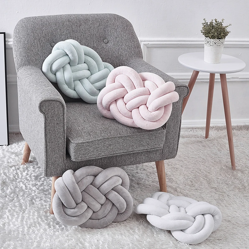 Подушка декоративная детская плюшевая с узлом 40 х30 см|Подушки на кровать| |