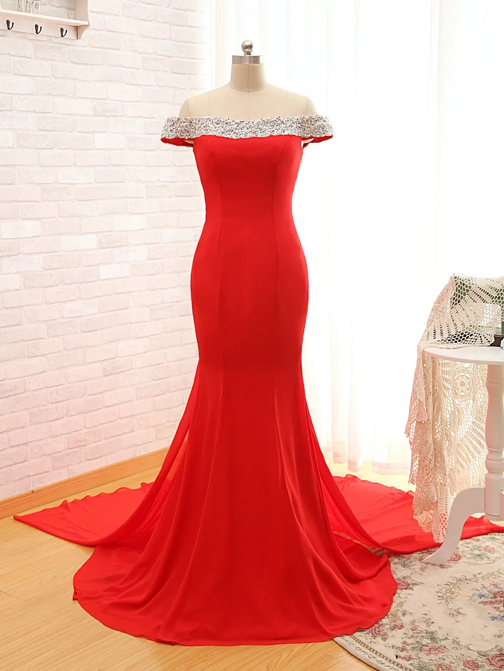 

2016 real photos a strapless red chiffon evening dress and edge piece cathedral DF13989 Vestido De Noche training
