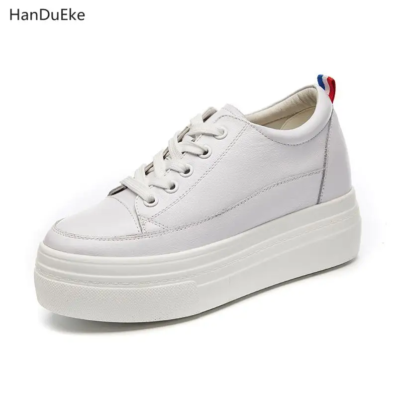 Маленькие белые туфли коллекция 2018 года сезон осень новая кожаная дышащая