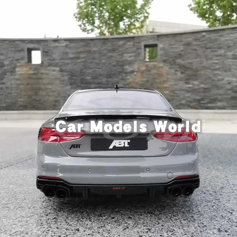 Полимерная модель автомобиля для GT Spirit ABT RS5-R (серый) 1:18 KJ029 + маленький подарок! |
