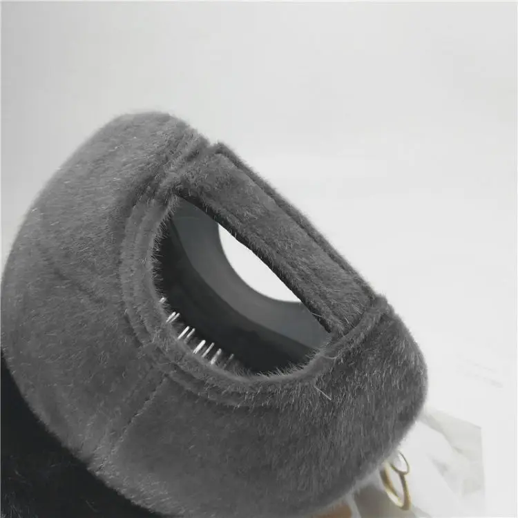 Designer Hats High Quality Pompom Baseball Cap Women Casual Street Wear Cap Elegant Female Hat Black And Gray Color TEENYOO