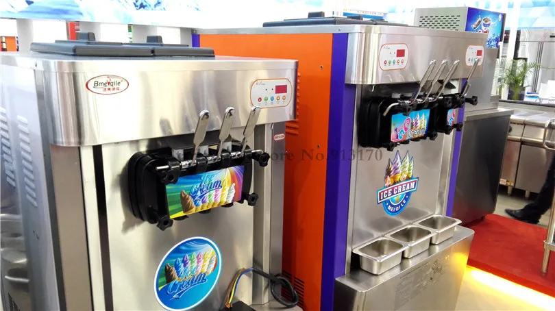 Машина для мягкого мороженого 4 вкуса коммерческий аппарат 48 ~ 52 литра/ч с