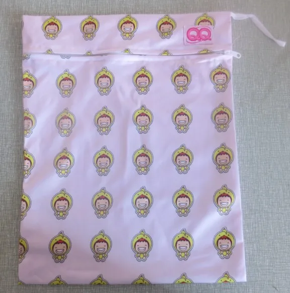 

Diaper Wetbags Promotion Free Shipping -40 Printed Polyester Pocket Wet Bags Waterproof Wetbags 100Pcs Mummy bags